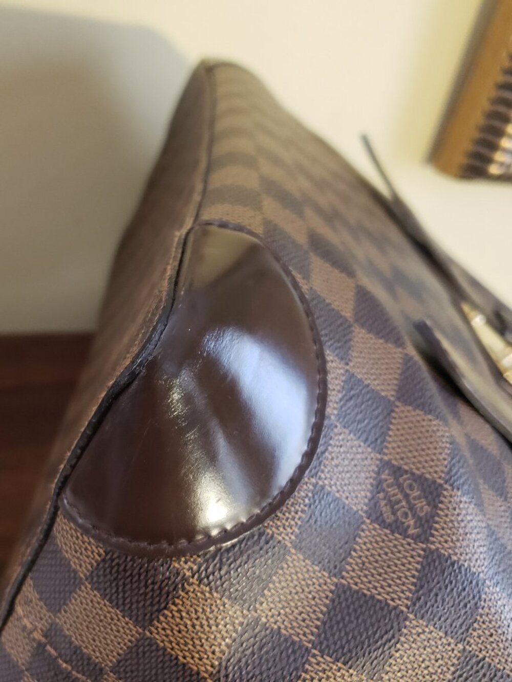 LOUIS VUITTON Hampstead MM Damier Tote - Picture 6 of 16